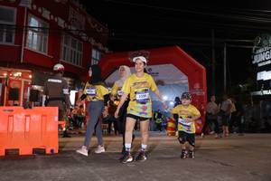 BIB: 4825, 3524
                            <button type="button" onclick="openModal(26263619)" class="btn btn-primary btn-sm float-right btn-popup" data-toggle="modal" data-target=".modal-high-quality">
                        <i class="fas fa-shopping-cart"></i> Add to Cart
                    </button>
                                            <button type="button" onclick="isThisMe(26263619, true)" class="btn btn-success btn-sm float-right btn-popup btn-isme hidden" data-toggle="tooltip" data-placement="bottom" title="นี่คือรูปของคุณใช่ไหม คลิกที่นี่เพื่อเอาเข้าอัลบั้ม">
                        <i class="fas fa-plus"></i> Add to album
                    </button>
                    <button type="button" onclick="isThisMe(26263619, false)" class="btn btn-warning btn-sm float-right btn-popup btn-isnotme hidden">
                        <i class="fas fa-ban"></i> Remove from album
                    </button>